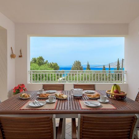 Villa Evelyn Pefki  ภายนอก รูปภาพ